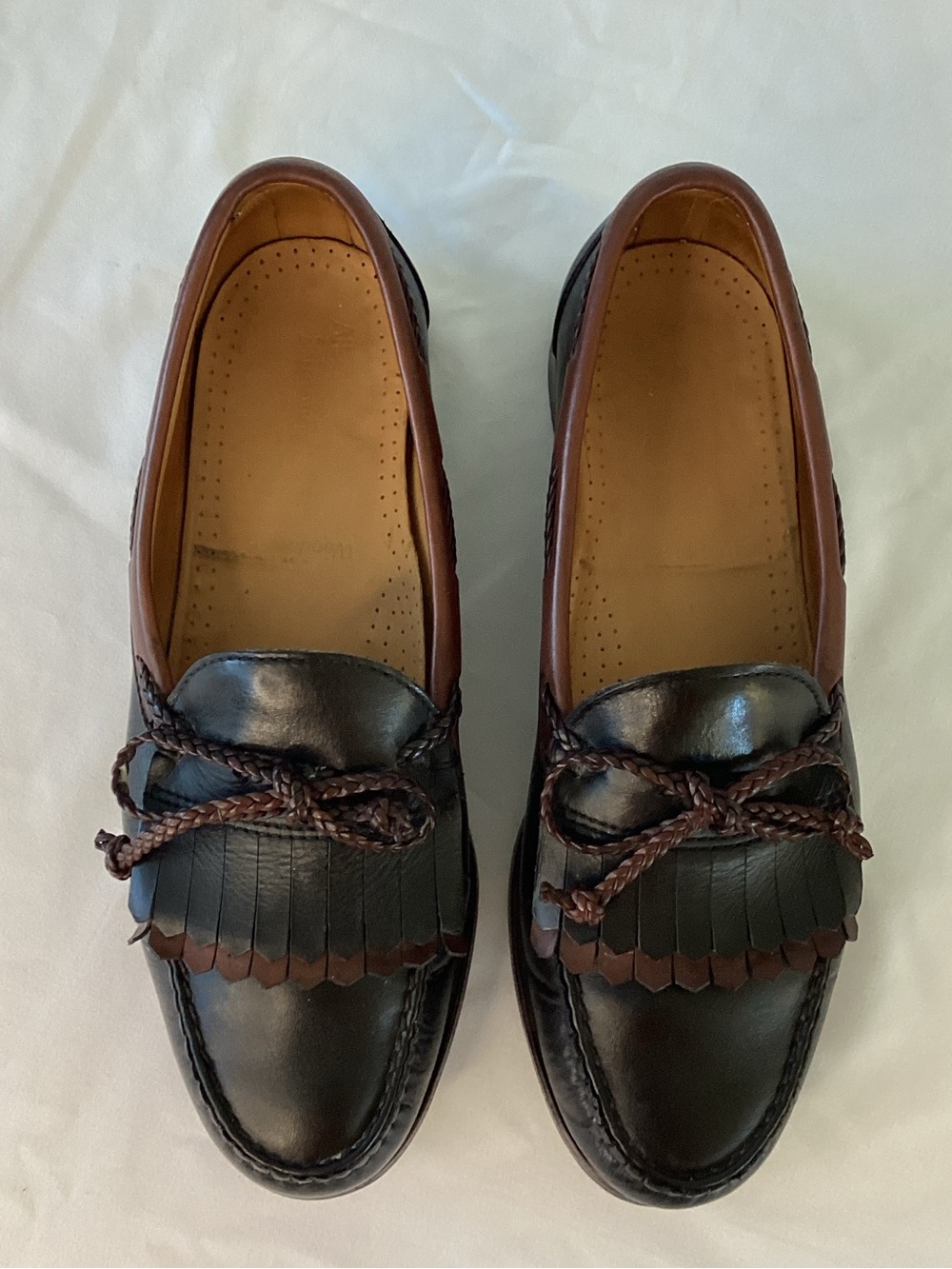 Allen Edmonds Woodstock Mens 9.5 E Two Tone Kiltie Tassel Loafers Leather Sole